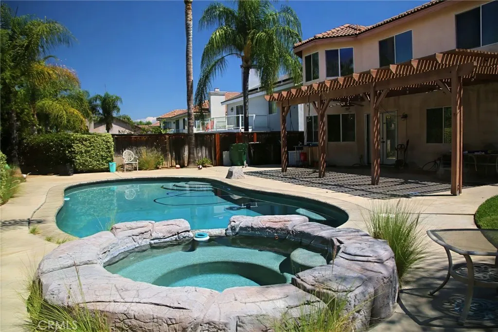 1153 Archer Circle, Corona, California 92882 home-pic-5